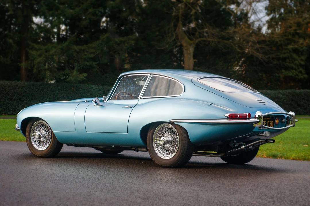 Jaguar E-Type Series 1 - Image 6 of 17