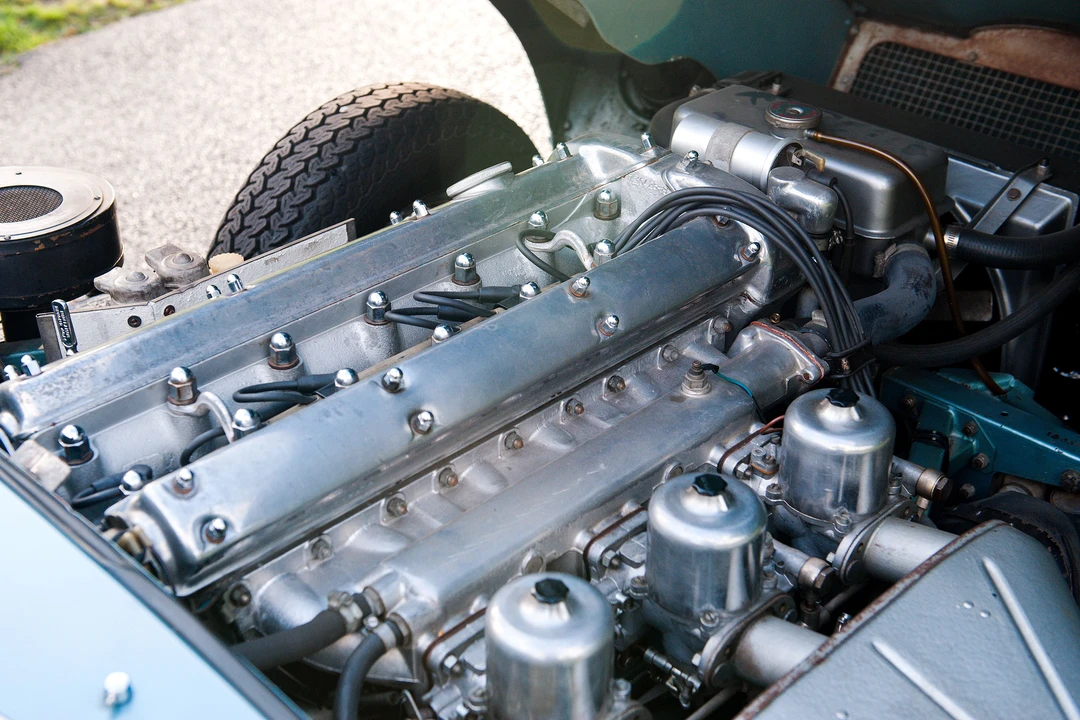 Jaguar E-Type Series 1 - Image 11 of 17