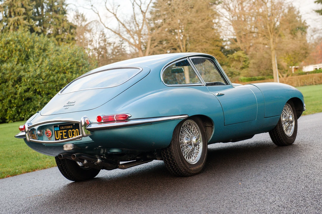 Jaguar E-Type Series 1 - Image 5 of 17