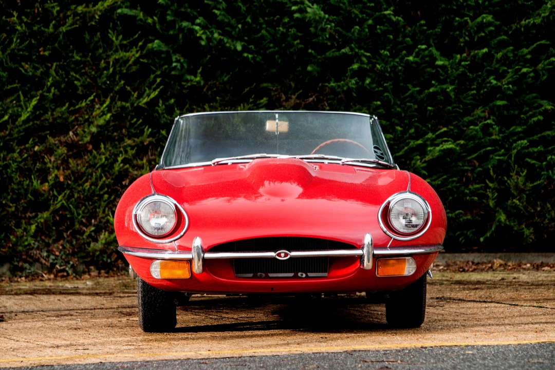 Jaguar E-Type Series 2 - Image 4 of 14