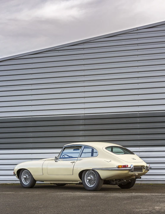 Jaguar E-Type Series 1 2+2 - Image 6 of 30