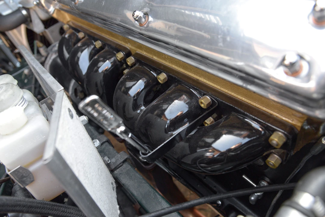 Jaguar E-Type Series 1 - Image 15 of 30