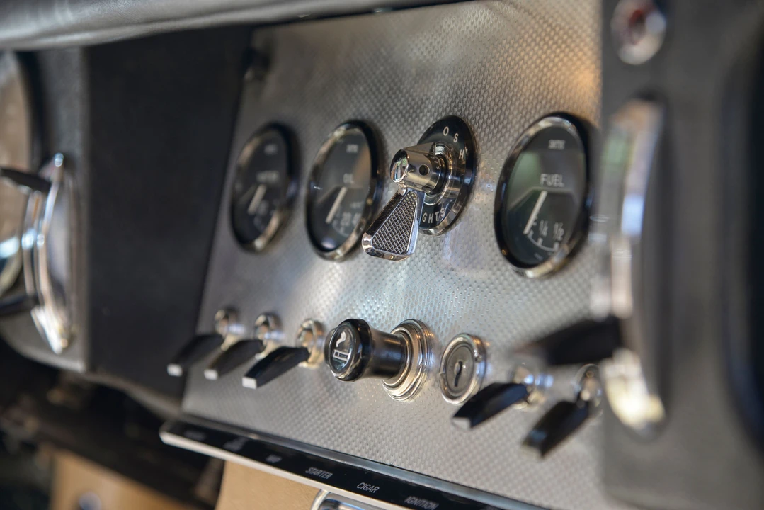Jaguar E-Type Series 1 - Image 21 of 30
