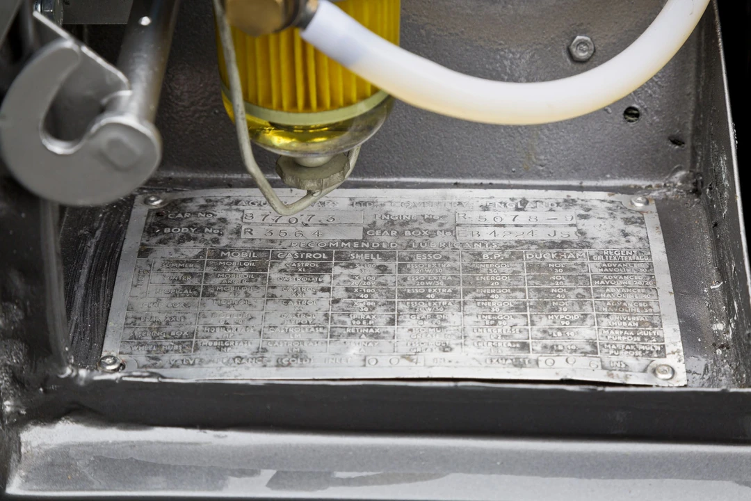 Jaguar E-Type Series 1 - Image 19 of 19
