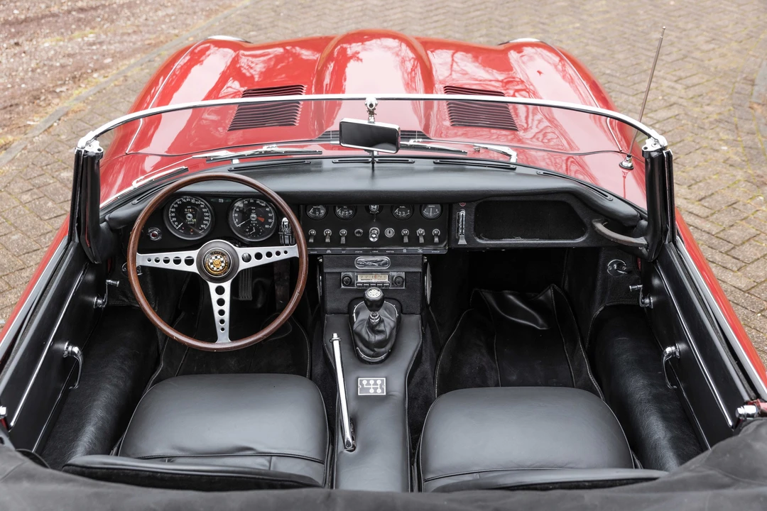 Jaguar E-Type Series 1 - Image 5 of 18
