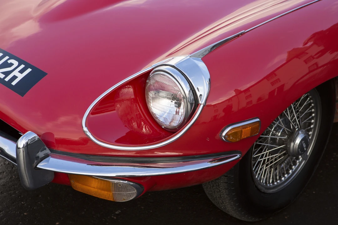 Jaguar E-Type Series 2 - Image 26 of 26