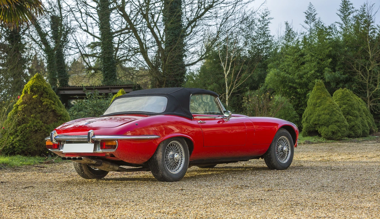 Jaguar E-Type Series 3 V12 - Image 9 of 28