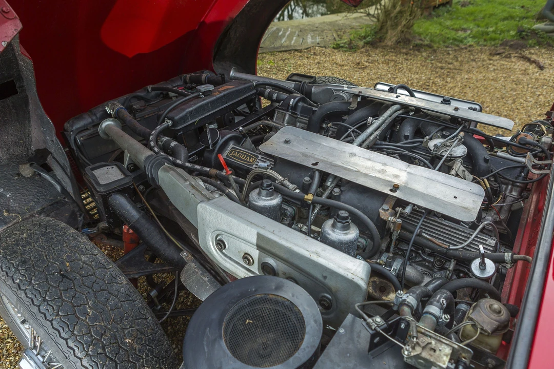 Jaguar E-Type Series 3 V12 - Image 20 of 28