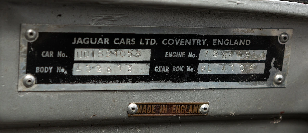 Jaguar E-Type Series 3 V12 - Image 20 of 24