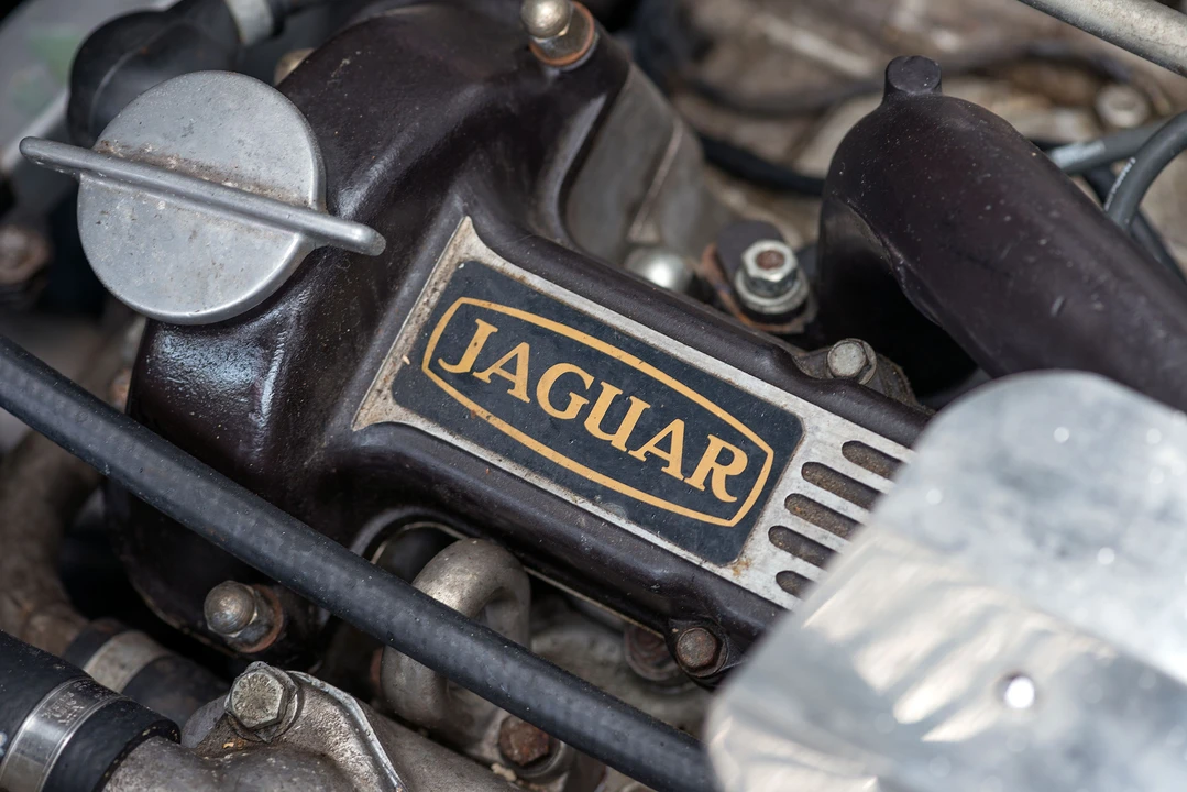 Jaguar E-Type Series 3 V12 - Image 15 of 24