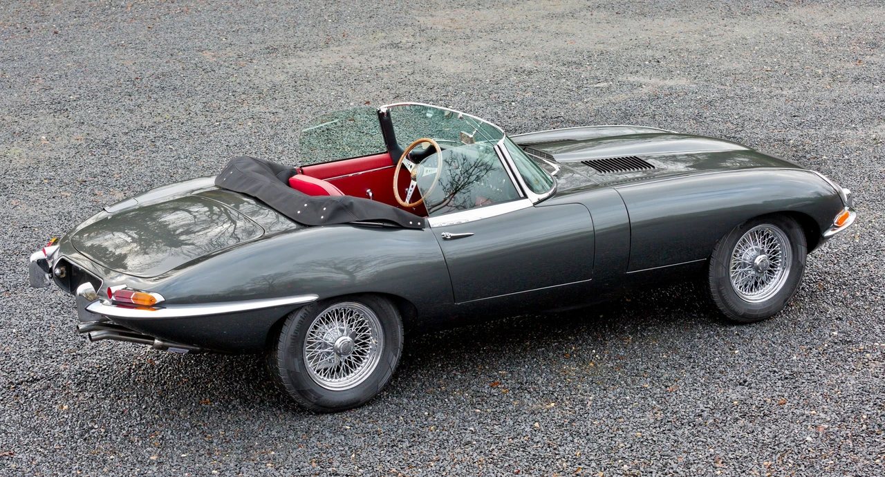 Jaguar E-Type Series 1 - Image 9 of 22