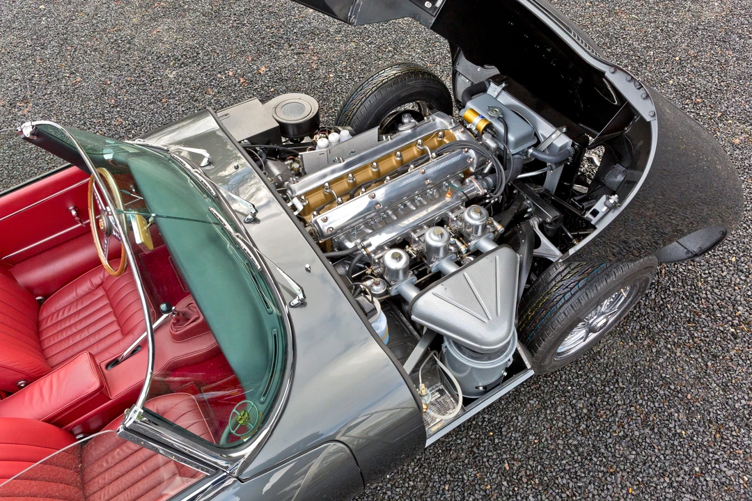 Jaguar E-Type Series 1 - Image 19 of 22