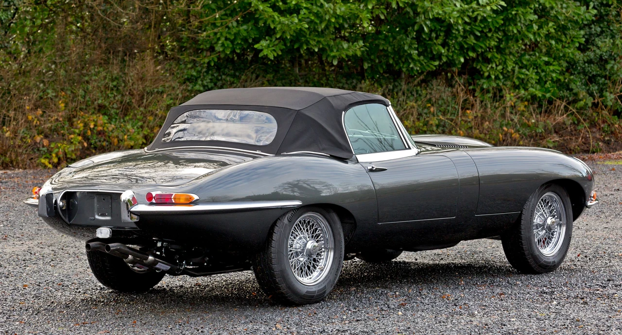 Jaguar E-Type Series 1 - Image 4 of 22