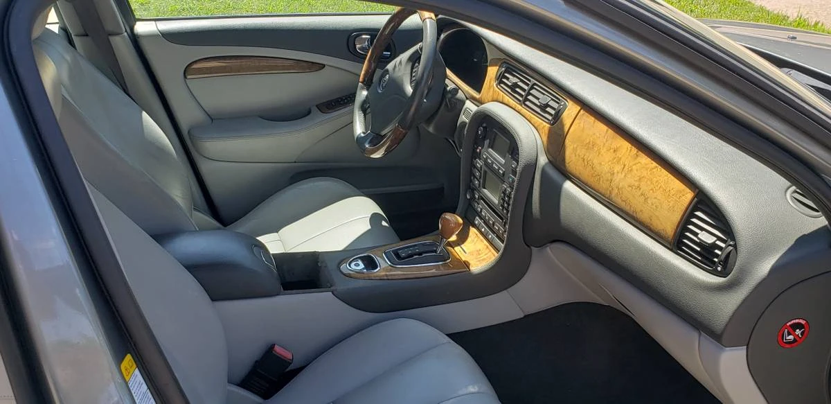 2003 Jaguar S-Type 2nd Gen - Image 12 of 19