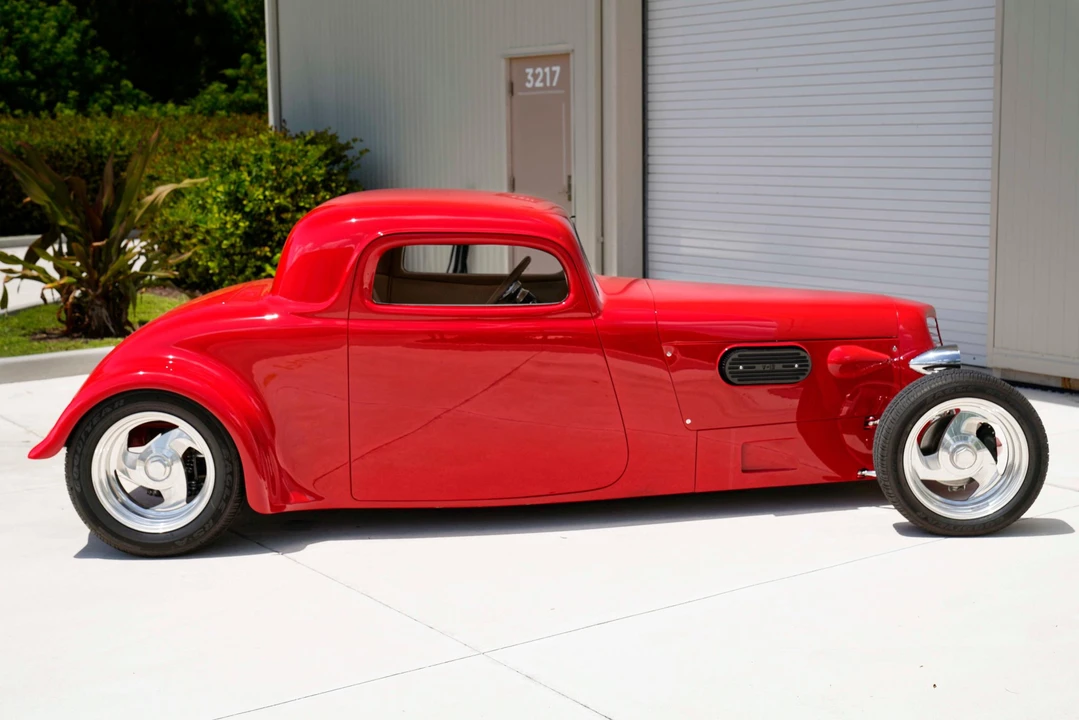 Ford Hot Rod - Image 15 of 31