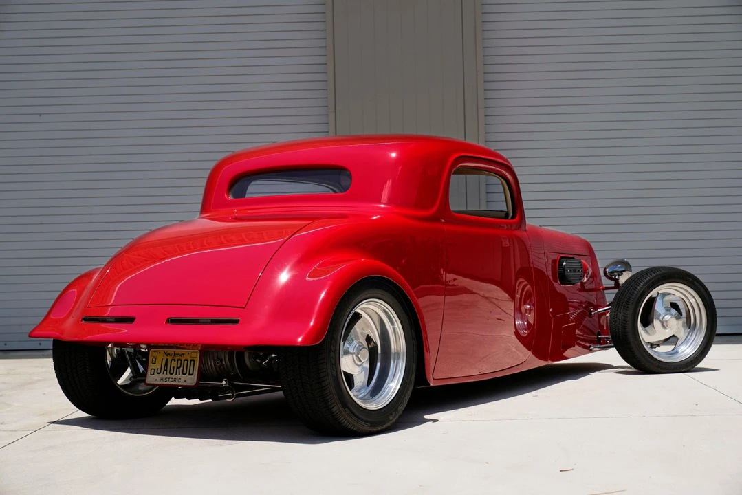 Ford Hot Rod - Image 10 of 31