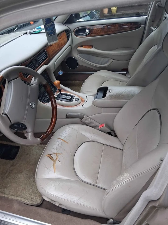 1998 Jaguar X308 XJ - Image 9 of 10