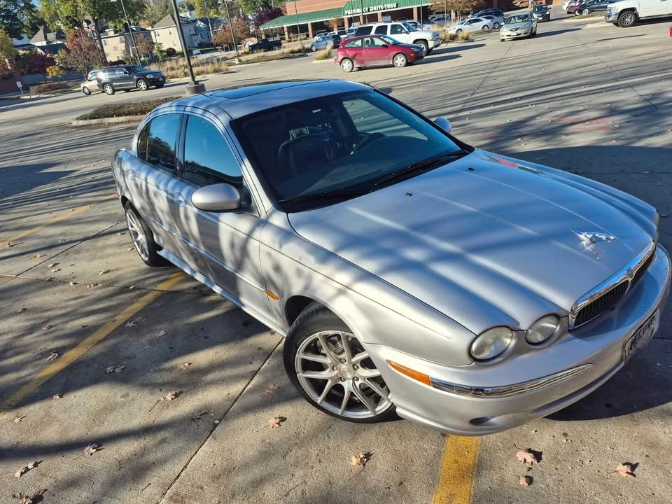 2003 Jaguar X-Type - Image 5 of 10