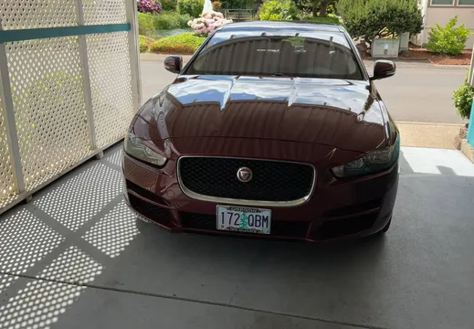 2017 Jaguar XE