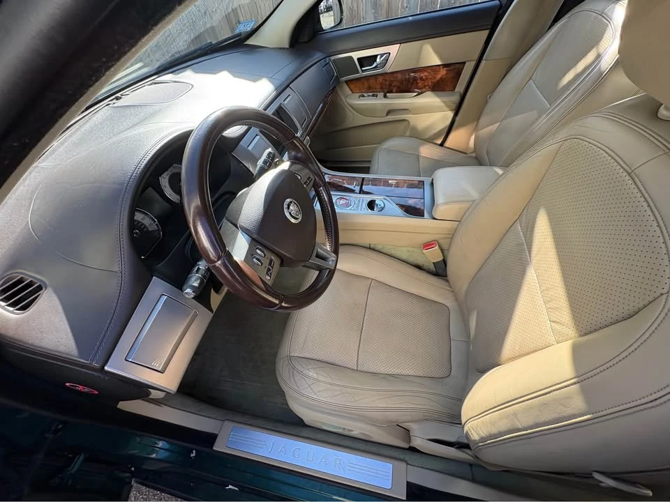 2011 Jaguar X250 XF - Image 9 of 10