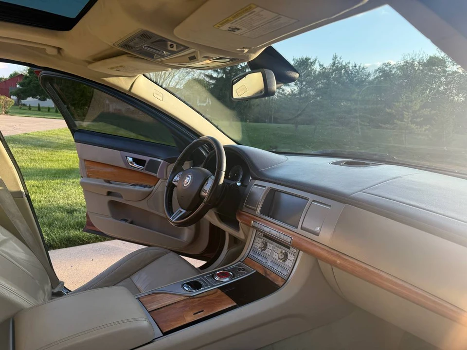 2010 Jaguar X250 XF - Image 9 of 9