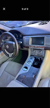 2011 Jaguar XF V8