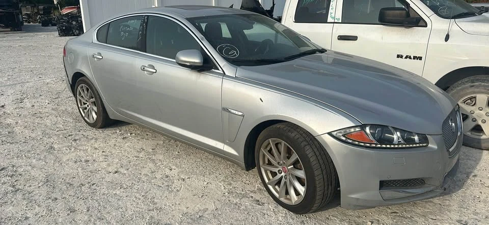 2015 Jaguar X250 XF - Image 2 of 7