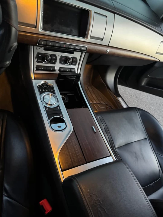 Jaguar X250 XF - Image 7 of 7