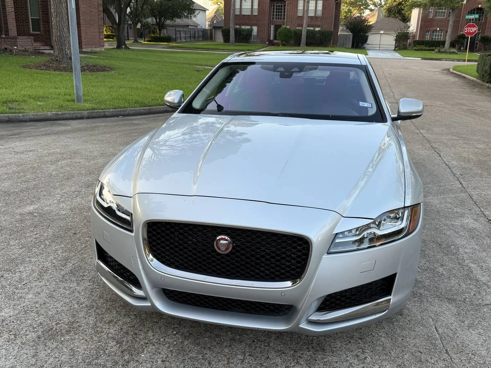 2016 Jaguar X260 XF - Image 3 of 21