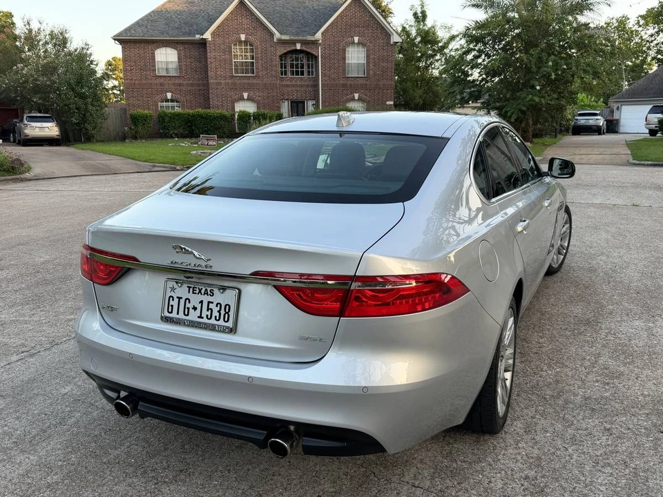2016 Jaguar X260 XF - Image 7 of 21