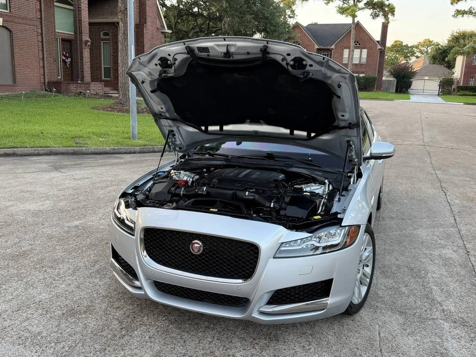 2016 Jaguar X260 XF - Image 19 of 21