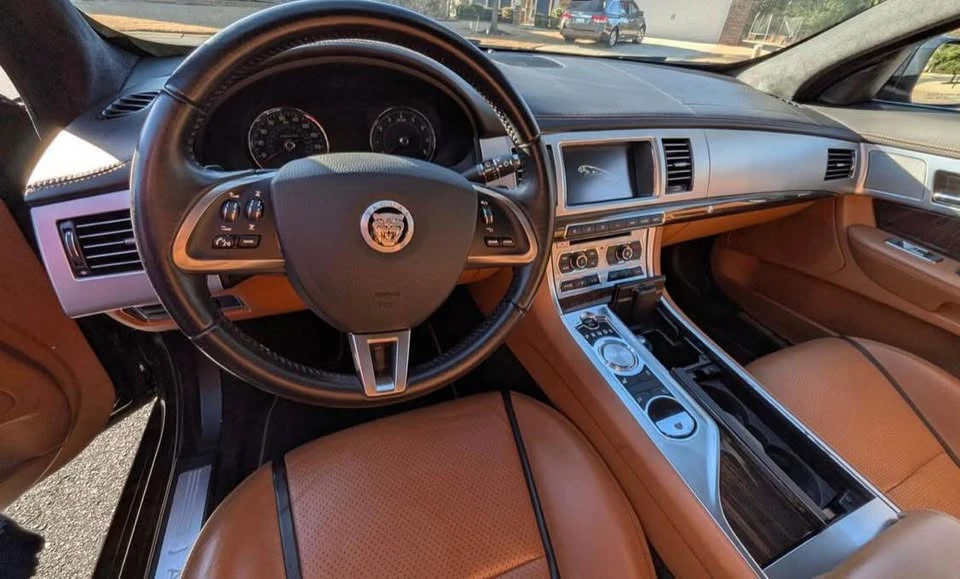 2012 Jaguar X250 XFR - Image 5 of 7