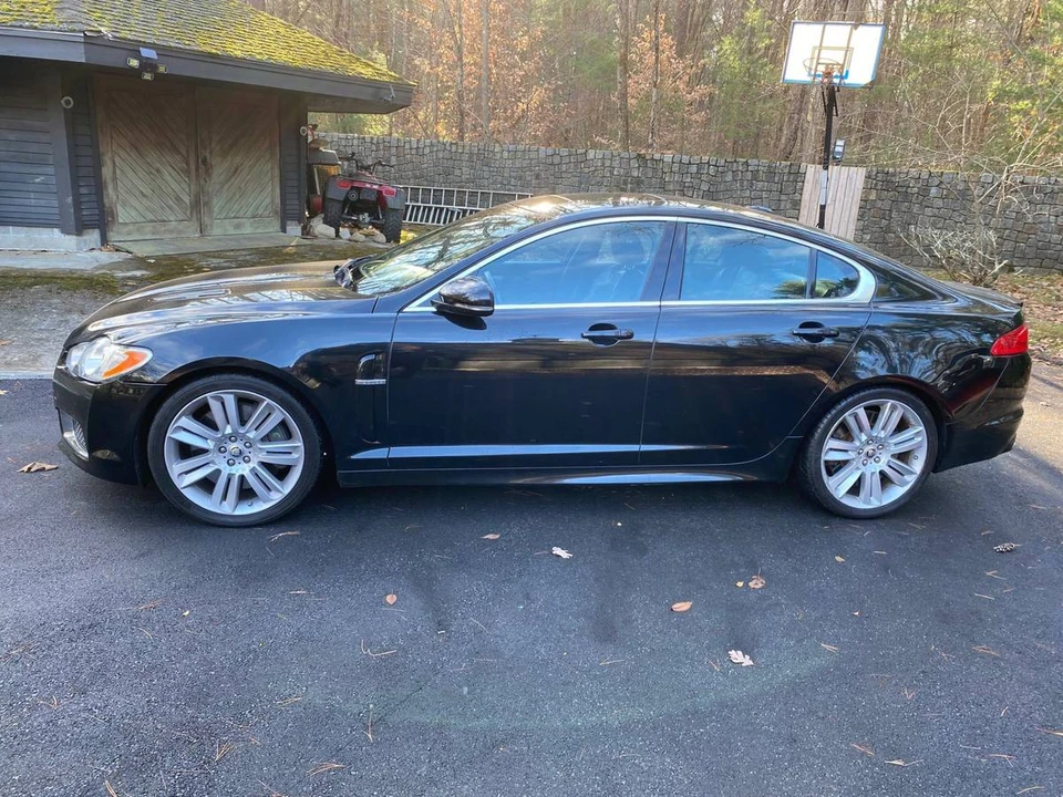 2010 Jaguar X250 XFR - Image 2 of 16