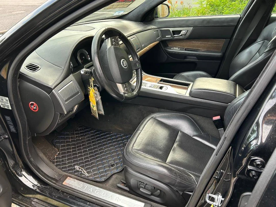 2010 Jaguar X250 XFR - Image 15 of 16