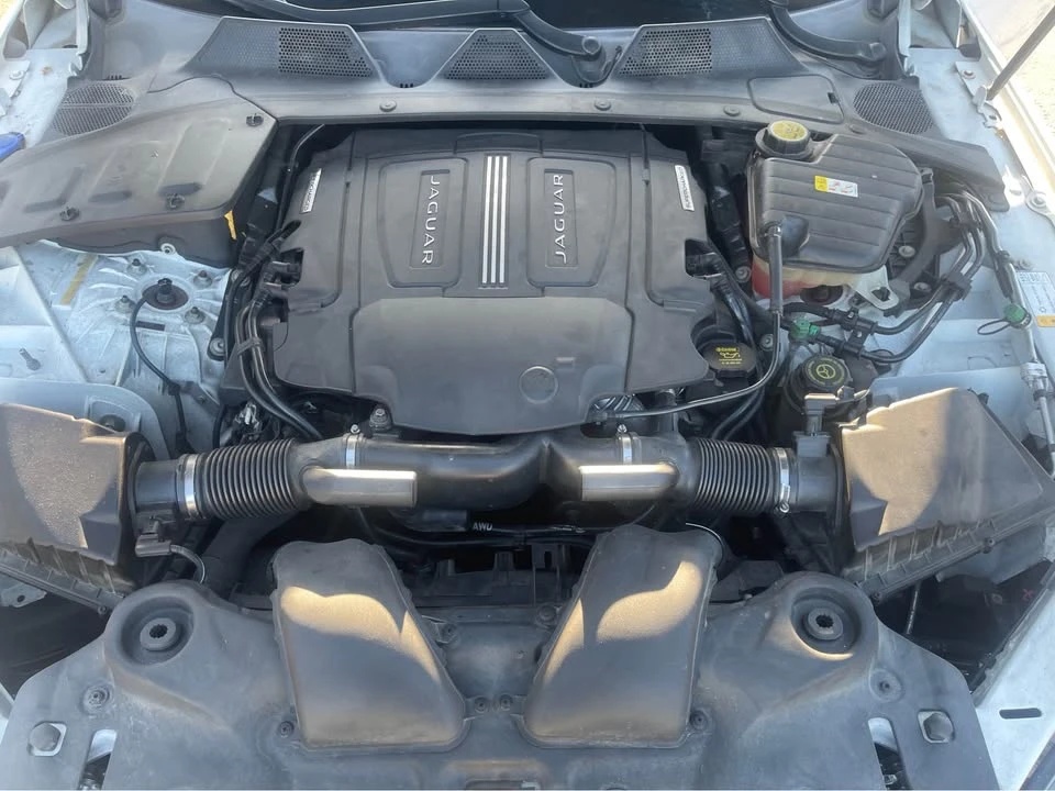 2015 Jaguar X351 XJ - Image 7 of 10