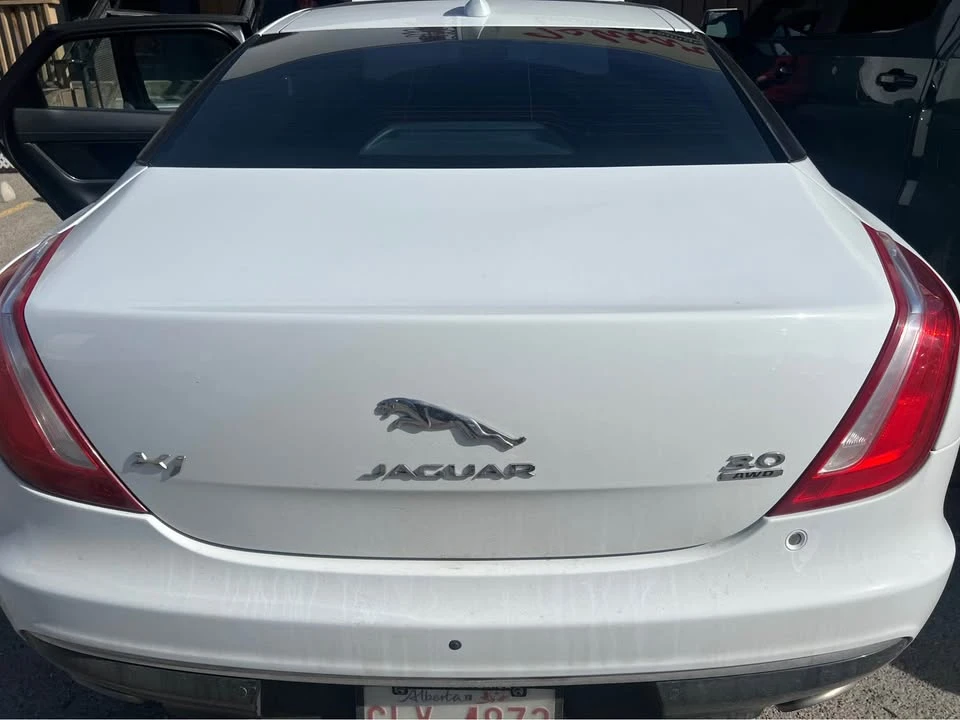 2019 Jaguar X351 XJ - Image 6 of 10
