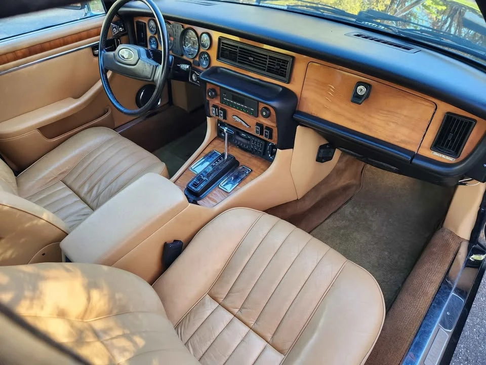 1986 Jaguar XJ Series 3 - Image 9 of 9