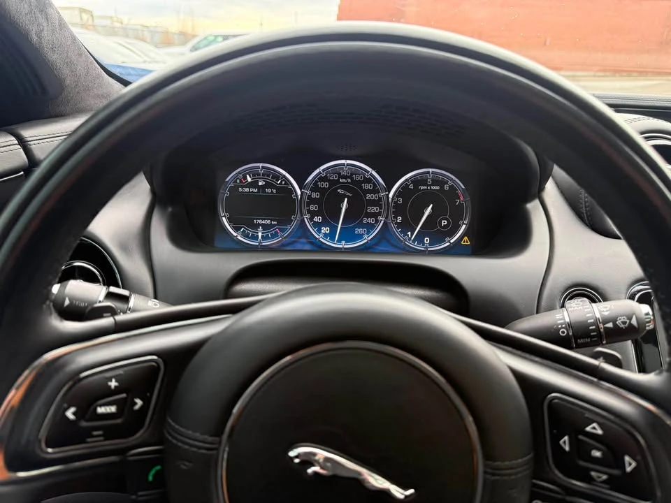 2013 Jaguar X351 XJ - Image 3 of 10