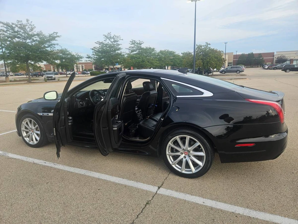 2016 Jaguar X351 XJ - Image 5 of 6