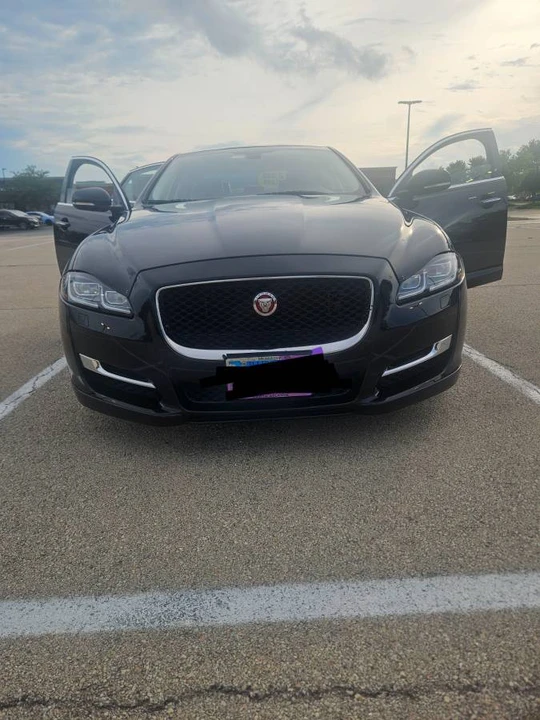 2016 Jaguar X351 XJ - Image 2 of 6