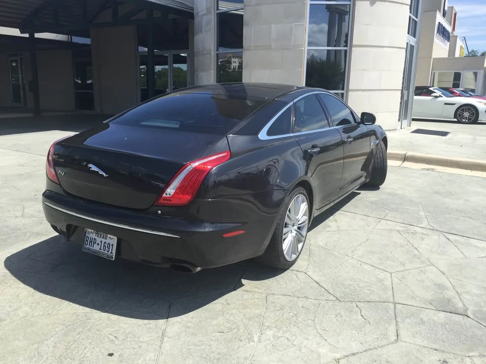 2012 Jaguar X351 XJ - Image 2 of 2