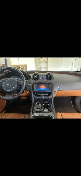 2011 Jaguar X351 XJ - Image 2 of 7