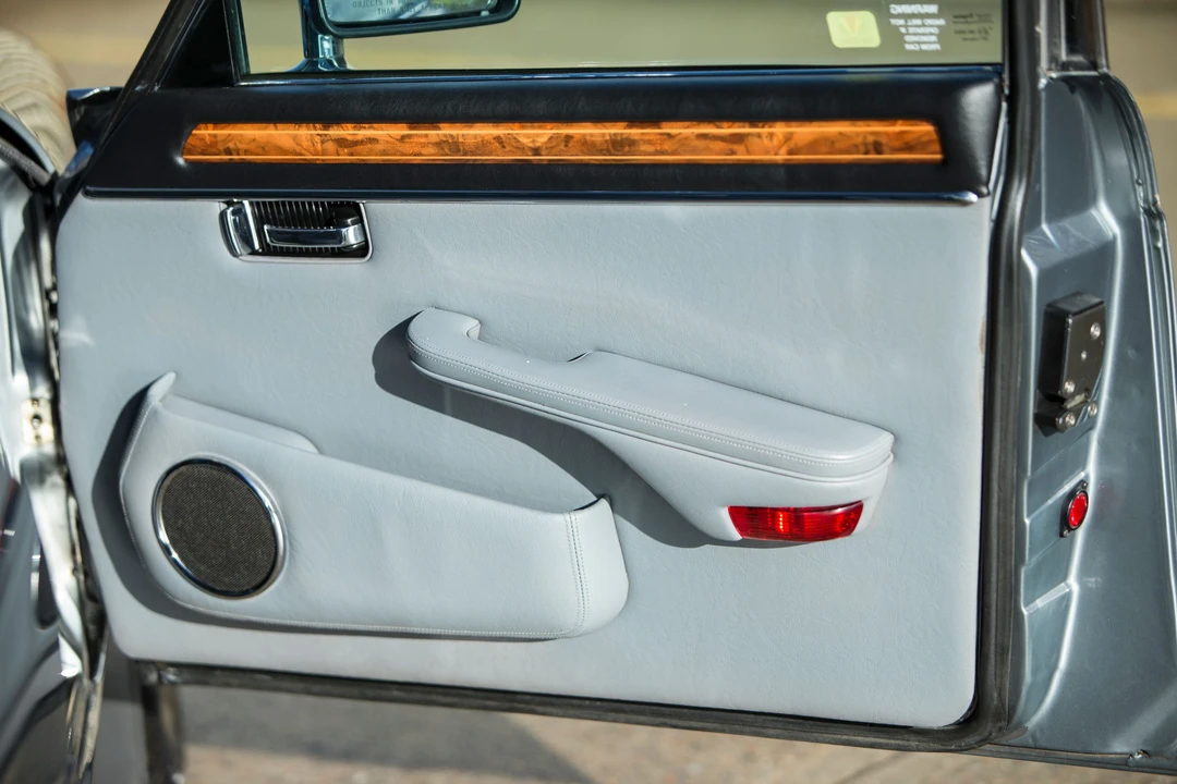 Jaguar XJ Series 3 - Image 9 of 16