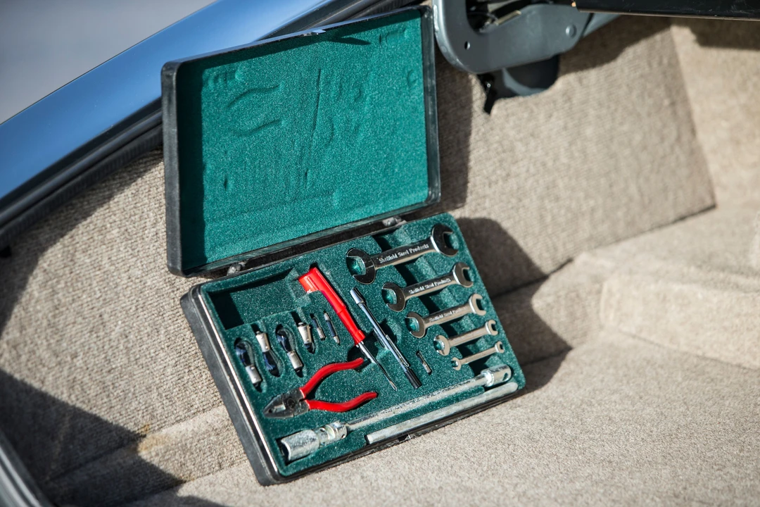 Jaguar XJ Series 3 - Image 14 of 16