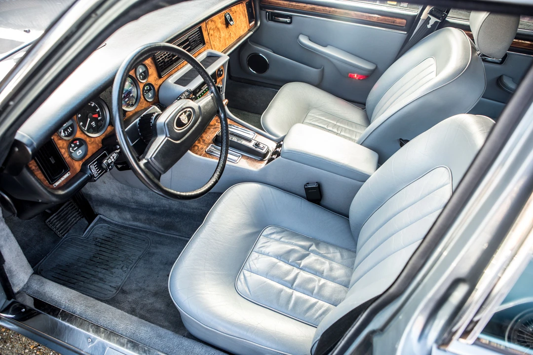 Jaguar XJ Series 3 - Image 7 of 16