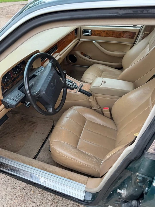 Jaguar XJ40 XJ - Image 4 of 5