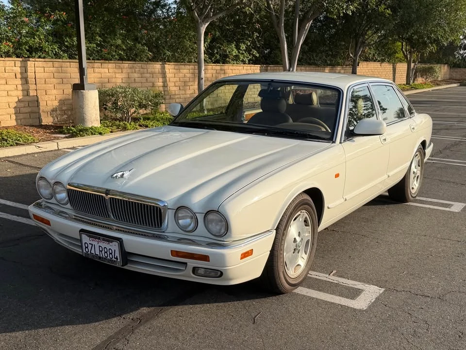 1995 Jaguar X300 XJ - Image 6 of 9