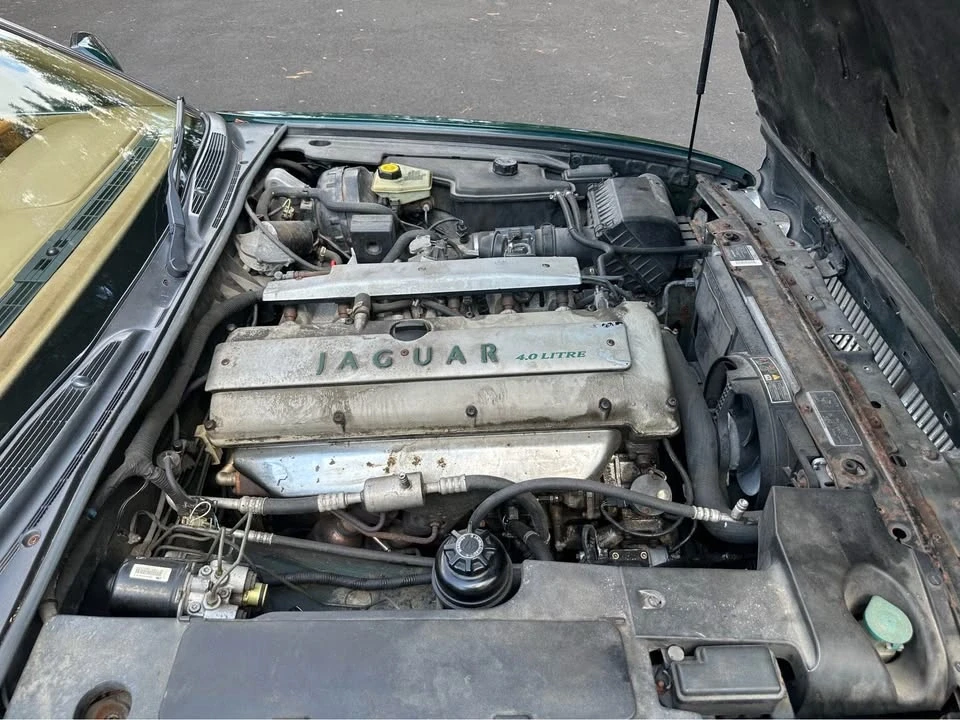 1995 Jaguar X300 XJ - Image 6 of 10