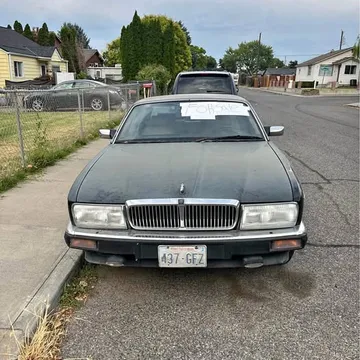 Jaguar XJ6
