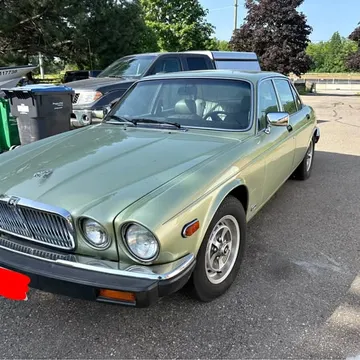 1987 Jaguar XJ6 Sedan